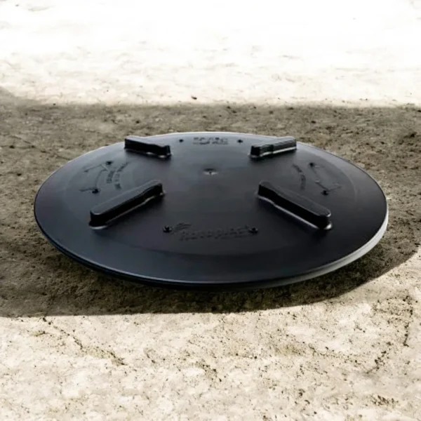 Tapa negra para Tanque/Cisterna 18" Rotoplas - Imagen 2